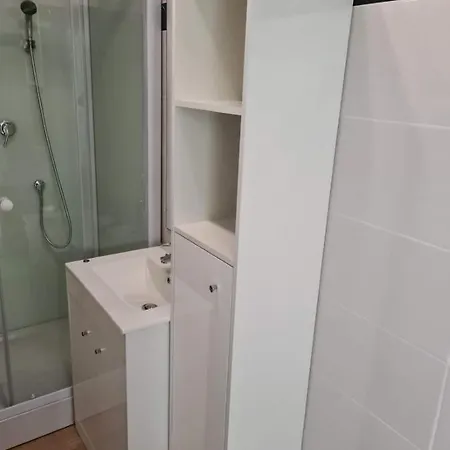 Avec Parking 50 M De La * De Panne